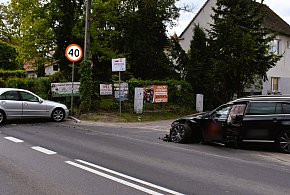 Groźny wypadek w Dolsku. Trzy osoby trafiły do szpitala-80399