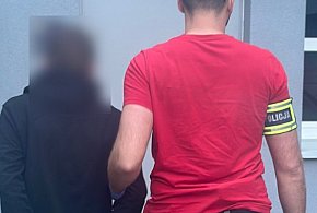 Mieszkaniec powiatu śremskiego okradł sklep i zasnął w toalecie-80830