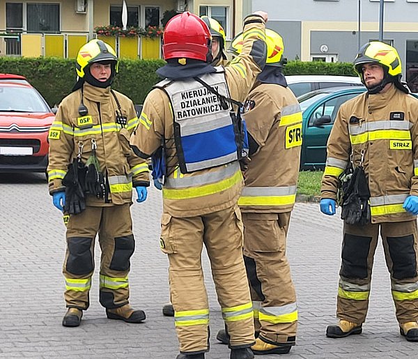 Ładunek wybuchowy w śremskiej bibliotece. Służby zrealizowały alarm próbny-81374