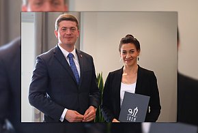 Burmistrz przyznał nagrody. Dyrektorzy śremskich jednostek uhonorowani-81450