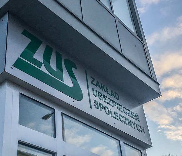 Wakacje składkowe biją rekordy. Nowe dane z ZUS-81750