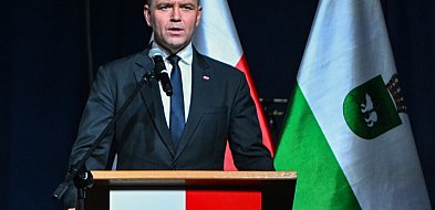 Karol Nawrocki apeluje do Wołodymyra Zełenskiego o pełnoskalowe ekshumacje-81760