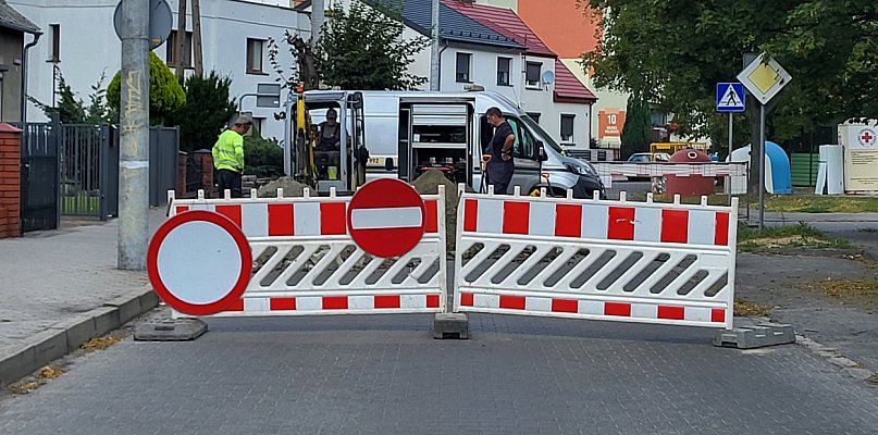 Utrudnienia na ul. Przemysłowej. Wykryto nieszczelność instalacji - 82667