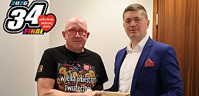 Śrem gra z WOŚP! - Burmistrz i sztab KRÓWKAmała łączą s