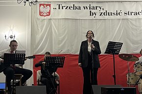 Wieczór pieśni i wspólnej pamięci w Dalewie-5660