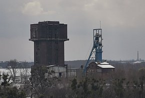 Pięcioletnie urlopy i nawet 170 tys. zł odprawy. Zmiany dla dużej grupy-82996
