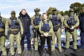 Pani Joanna w roli policjanta! Wzięła udział w „zatrzymaniu przestępcy”-83063