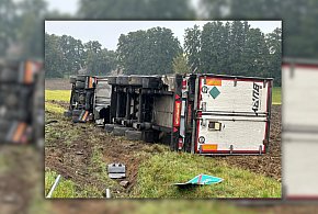 Incydent na trasie Śrem - Gostyń. Ciężarówka wypadła z drogi-83507