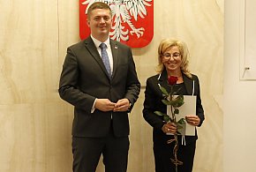 Śremscy nauczyciele uhonorowani. Burmistrz podziękował za ich pracę-83649