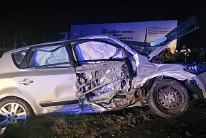 Zderzenie na skrzyżowaniu w Dalewie. Dwie osoby ranne-83841