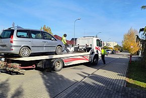 Straż Miejska w Śremie usunęła kolejny zalegający pojazd-84128