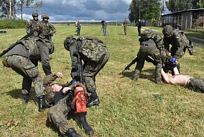 Setki tysięcy Polaków pójdą na szkolenie. Wojsko otwiera drzwi dla cywilów-84197