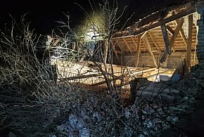 W Jerce zawalił się budynek gospodarczy. Świnie uwięzione pod gruzami-85353