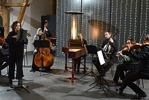 Barokowo w Ceglarni - Arte dei Suonatori oczarowała publiczność w Jarosławkach-86029