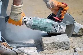 Weszły nowe przepisy. ZUS przyjmuje setki tysięcy wniosków-86128