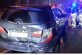 Zderzenie trzech aut w Śremie! Sprawca zbiegł z miejsca zdarzenia-86164