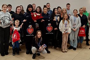 Niecodzienne spotkanie wolontariuszy w Dolsku z policyjnym akcentem w tle