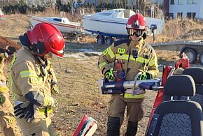 Strażacy ze Śremu w akcji. - Testowali nowoczesny sprzęt, który ratuje życie
