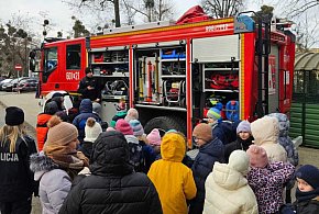 Ferie pod lupą służb - Spotkanie z mundurowymi dla najmłodszych