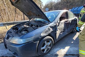 Wymuszenie pierwszeństwa na trasie Śrem-Zaniemyśl. Rozbite auta i wysoki mandat