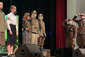 Poruszająca historia w KCEK - Premiera spektaklu „INKA. Zachowałam się jak trzeba"