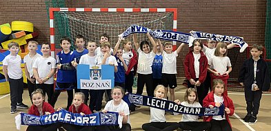 Świętowanie na sportowo. Uczniowe rywalizowali z okazji Dnia Niepodległości.-84572