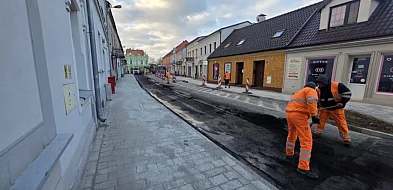 Remont w centrum Gostynia. Kierowcy muszą poczekać jeszcze tydzień-84575