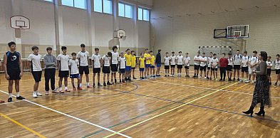 Sportowe emocje na parkiecie SP6 - Podsumowanie Mistrzostw Powiatu w piłce ręcznej