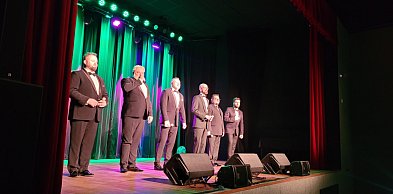 Muzyczne starcie w Muzeum Śremskim. „Pojedynek tenorów” zachwycił publiczność