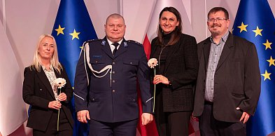 Dzień Służby Cywilnej! Fundament w cywilu, wsparcie w mundurze