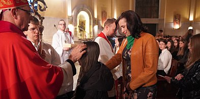 Uroczystość bierzmowania w parafii Najświętszego Serca Jezusa w Śremie