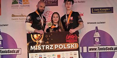 Rodzina z Armwrestlingiem w Sercu. Złoto, Srebro i Brąz na Mistrzostwach Polski