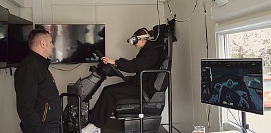 Jechali wirtualną ciężarówką! Uczniowie Ekonoma testują VR Truck Simulator