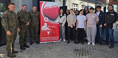 Blisko 10 litrów krwi zebrane! Klub HDK PCK Garnizonu Śrem znów w akcji