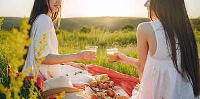 Jak przygotować idealny piknik na majówkę?