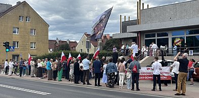 Międzypokoleniowe wydarzenie - Relacja z Marszu dla Życia i Rodziny w Śremie