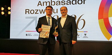 Sukces nauczyciela ze Śremu! Damian Wiza wyróżniony w konkursie
