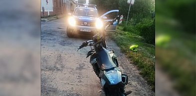 Pod wpływem alkoholu na niezarejestrowanym motocyklu - Zatrzymanie w gminie Dolsk