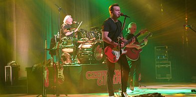 Diamentowy Koncert Czerwonych Gitar w Śremie – wieczór pełen wspomnień i wzruszeń-84626