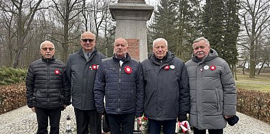 Uroczystości pod Pomnikiem Dobosza - 107. rocznica wybuchu Powstania Wielkopolskie-85678