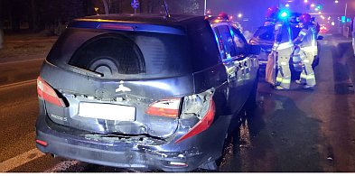 Zderzenie trzech aut w Śremie! Sprawca zbiegł z miejsca zdarzenia-86164