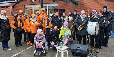 Lawina dobra na śremskim targu! Prawie 9 tysięcy złotych dla Marysi-86188