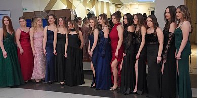 „Poloneza czas zacząć!” W Solcu bawili się uczniowie Ekonoma