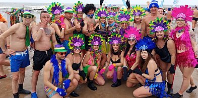 Śremski Klub Morsów Mrozik morsował  w Mielnie.