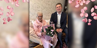Pani Weronika obchodziła 104. urodziny. Burmistrz z wiz-83877