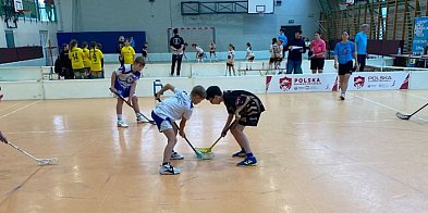 Mistrzowie znowu na szczycie. Triumf młodych unihokeistów na ogólnopolskim turniej-84458