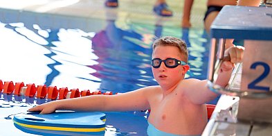 Sukces ucznia z Dolska! Jan Taciak najlepszy na V Leszczyńskim Mitingu Pływackim-84620