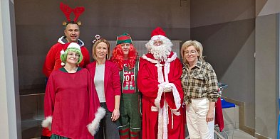 Mikołajkowe szaleństwo. Turniej klas w SP2 w Śremie.-85167