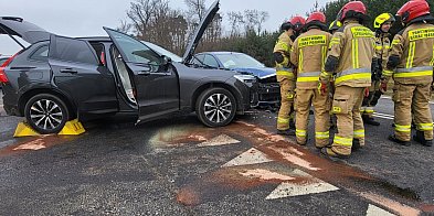 Kierowca nie udzielił pierwszeństwa przejazdu. Doszło d-85365