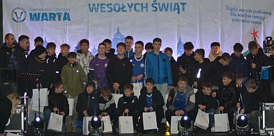 Tak warta Śrem dziękowała za mijający rok! Football Park wypełniony po brzegi-85711